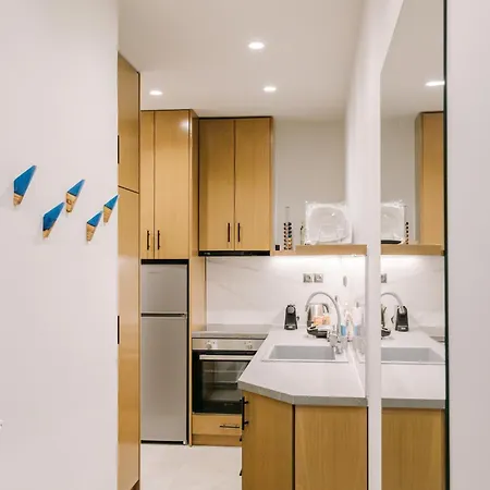 Dems With Private Parking Lejlighed *