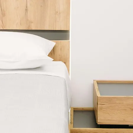 Dems With Private Parking Lejlighed