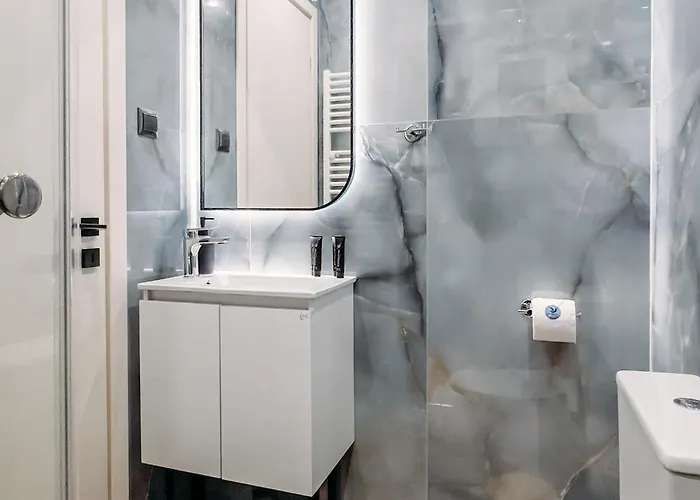 Dems With Private Parking