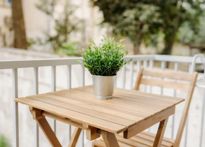 Dems With Private Parking Appartamento