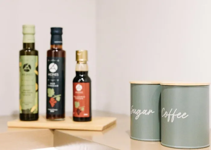 Dems With Private Parking