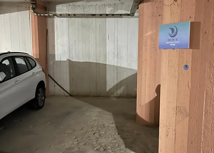 Dems With Private Parking Appartamento